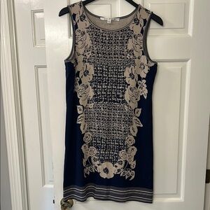 Women’s Max Studio navy and beige dress size small